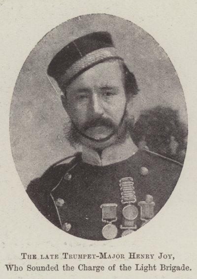 Il defunto trombettiere maggiore Henry Joy, che suonò la carica della Brigata Leggera da English Photographer