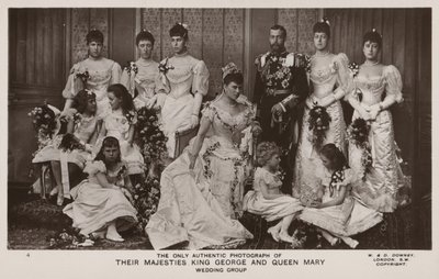 Il matrimonio del Principe Giorgio, Duca di York, e della Principessa Mary di Teck da English Photographer