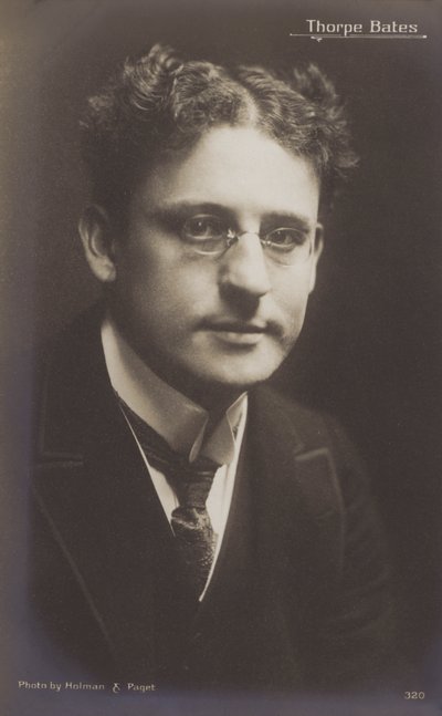 Thorpe Bates, cantante e attore inglese da English Photographer
