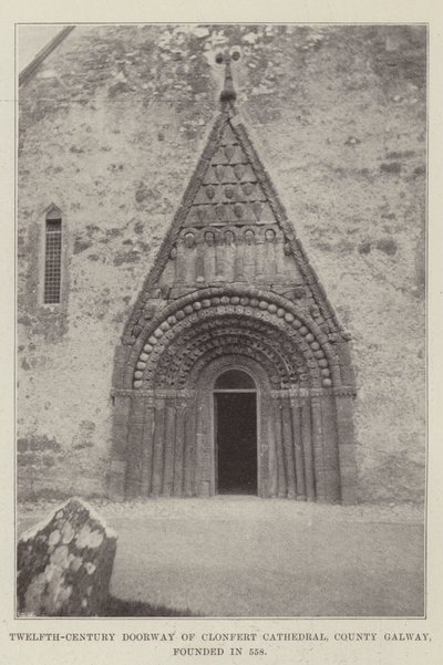 Portale del XII Secolo della Cattedrale di Clonfert, Contea di Galway, fondata nel 558 da English Photographer