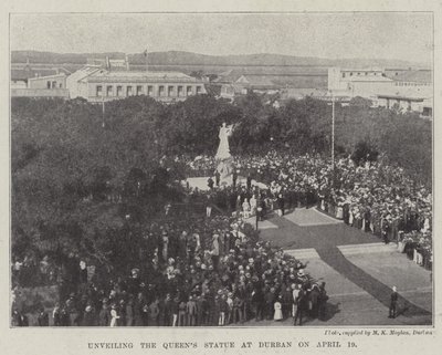 Inaugurazione della statua della Regina a Durban il 19 aprile da English Photographer