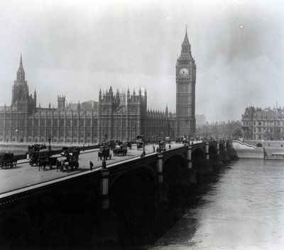 Veduta del Ponte di Westminster e delle Case del Parlamento da English Photographer