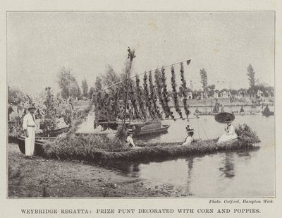 Regata di Weybridge, punt premio decorato con mais e papaveri da English Photographer