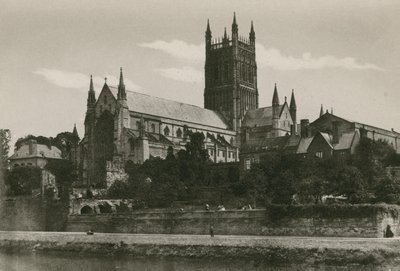 Cattedrale di Worcester, da Sud-Ovest da English Photographer