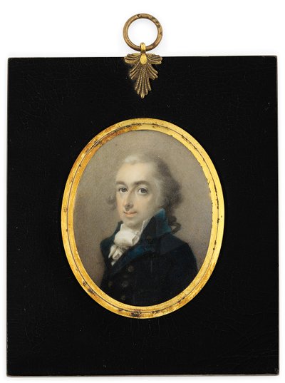 Un gentiluomo chiamato Pryce Edwards in cappotto blu, cravatta bianca e parrucca incipriata da English School