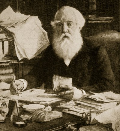 Austen Henry Layard seduto alla sua scrivania da English School