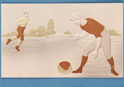 Carta in rilievo raffigurante due calciatori, c.1880s da English School