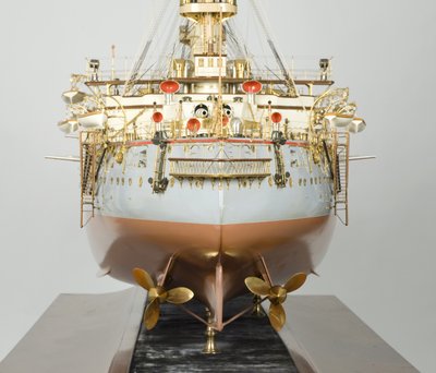 Modello del costruttore della corazzata giapponese "Hatsuse", c.1890-99 da English School