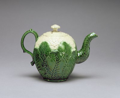 Teiera a forma di cavolfiore, da Burlem, Staffordshire, c.1759-66 da English School