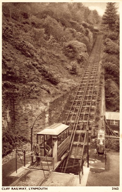 Ferrovia a cremagliera, Lynmouth da English School