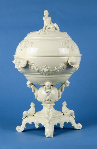 Pentola per molluschi su supporto, Leeds, c.1790 da English School