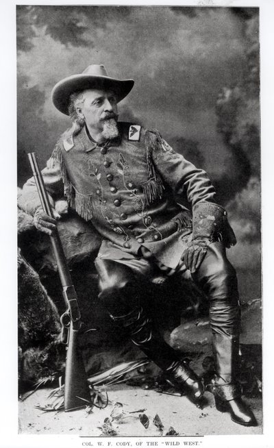 Colonnello William Frederick Cody, noto anche come Buffalo Bill, 1903 da English School