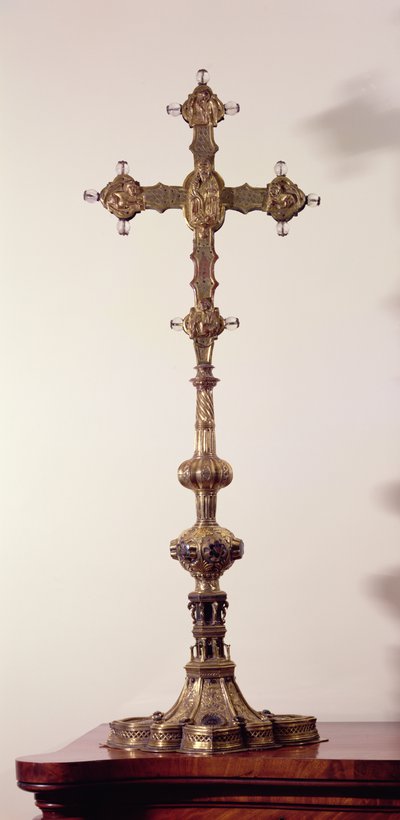 Croce disegnata da Antonio de Macerata da English School