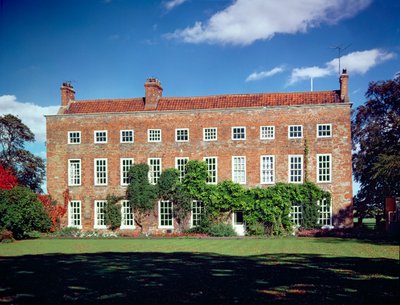 Veduta esterna di Low Middleton Hall, Middleton St. George, Durham da English School