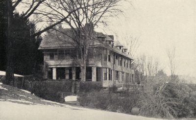 Naulakha Brattleboro, Vermont, USA, casa americana di Rudyard Kipling, da Something of Myself, di Rudyard Kipling, pubblicato nel 1937 da English School