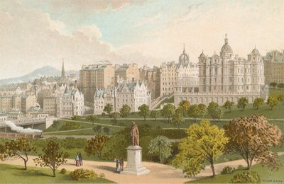 Città Vecchia di Edimburgo dai Giardini di Princes Street da English School