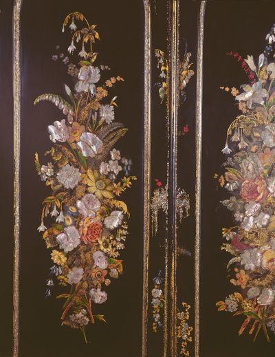 Tavolo da toeletta in cartapesta, dettaglio della porta dell