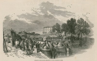 Barche da diporto sul canale, disegnate al Paddington Basin, Regents Canal, Londra da English School