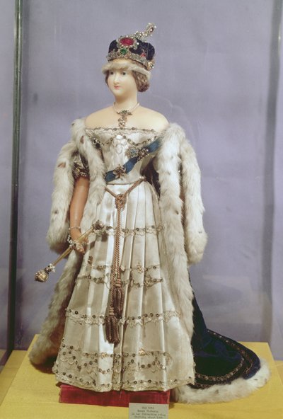 Regina Vittoria (1819-1901) bambola vestita con i suoi abiti di incoronazione, c.1840 da English School