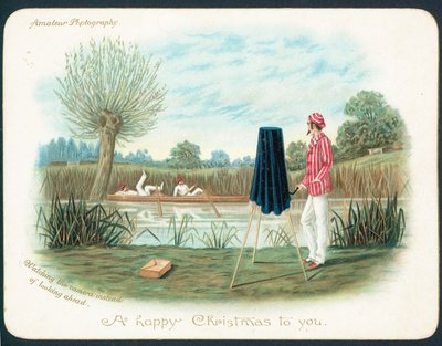 Rematori che si schiantano con la barca sul fiume! Cartolina di Natale da English School