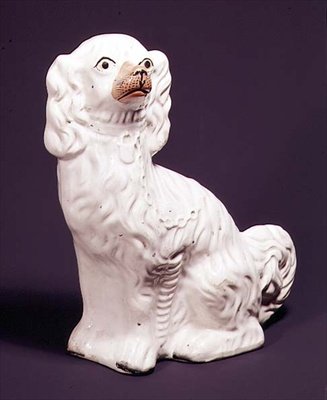 Figura di cane di Staffordshire, metà del XIX secolo da English School