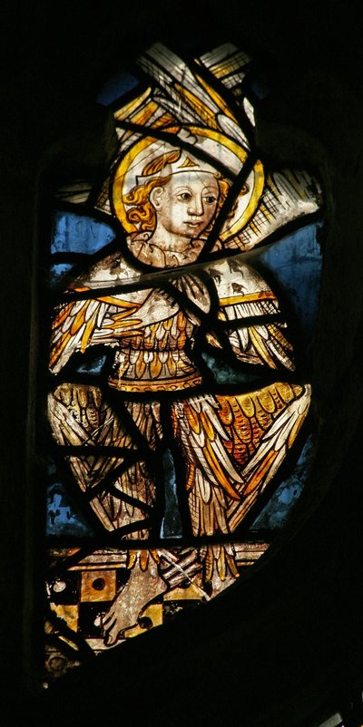 La finestra est raffigurante la gerarchia angelica: Arcangelo Gabriele dall