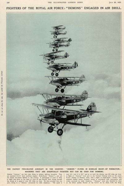 Il più veloce aereo biposto del paese: Demons in formazione echelon, dal The Illustrated London News Royal Naval and Military Number, 20 luglio 1935 da English School