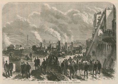 La brigata dei vigili del fuoco di Londra in esercitazione sull