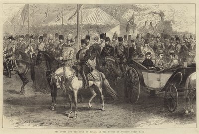La Regina e lo Scià di Persia alla parata nel Windsor Great Park da English School