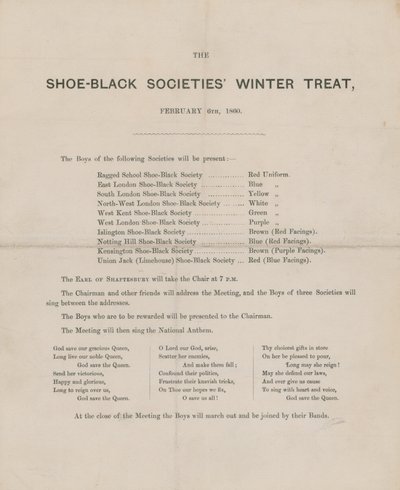 Il trattamento invernale delle società di scarpe nere da English School