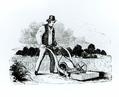 Il primo tosaerba da English School