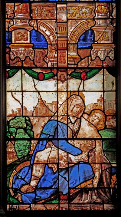 Finestra N2 raffigurante la Pietà da English School