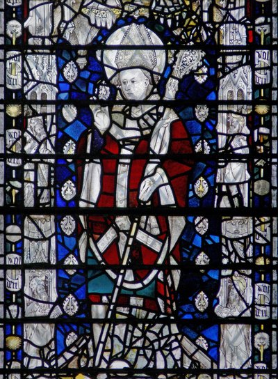 Finestra w6 raffigurante San Nicola; bordo con figure da English School
