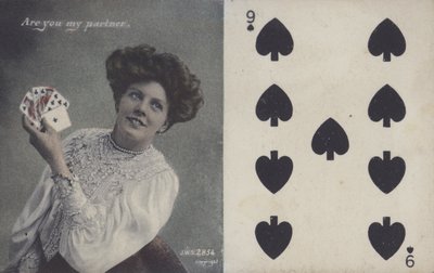 Donna con carte da gioco e il nove di picche da English School