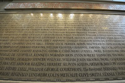Memoriale ai membri del New College, Oxford, che persero la vita durante la Prima Guerra Mondiale da Eric (workshop of) Gill