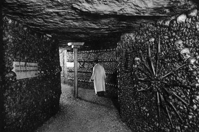 Le catacombe, Parigi, 1931 da Ernest Flammarion