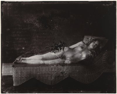 Nudo femminile su una chaise longue da Ernest James Bellocq
