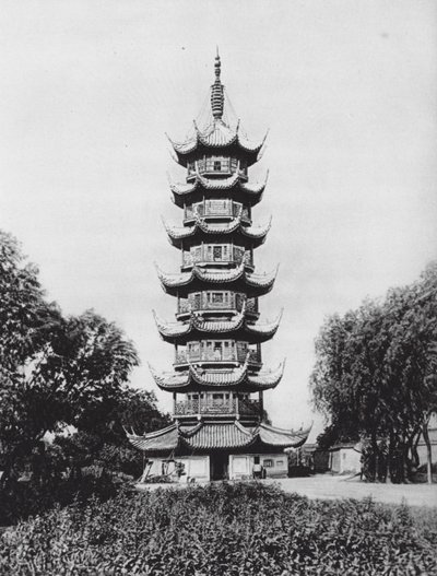 Shanghai, Lung hua ta, Kiangsu, Pagoda della Bellezza del Drago da Ernst Boerschmann