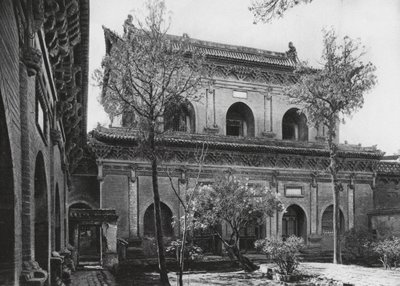 Taiyuanfu, Shuang ta sze, Shansi, Sala Massiccia da Ernst Boerschmann