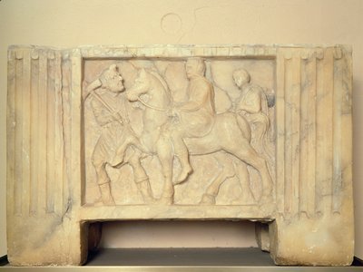 Urna di alabastro con il defunto che cavalca verso l