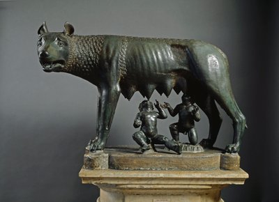 Lupa Capitolina (scultura in bronzo, 500 a.C.) da Etruscan