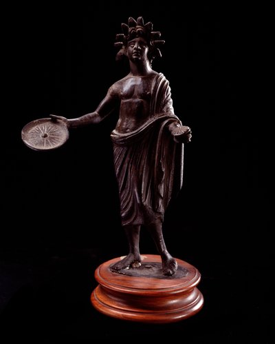 Arte etrusca: donna che offre (statuetta in bronzo del II secolo a.C.) da Etruscan