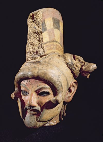 Testa di un guerriero con elmo, da Satricum da Etruscan