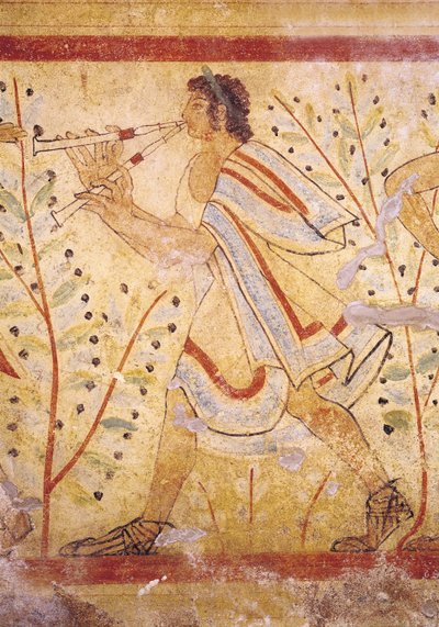 Musicista che suona i flauti, dalla Tomba del Leopardo, c.490 a.C. (dettaglio) da Etruscan