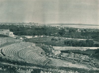 Vista della città dal Teatro Greco, Siracusa, Sicilia, Italia, 1927 da Eugen Poppel