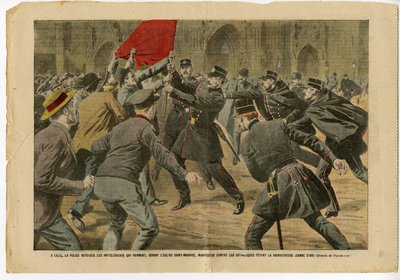Illustrazione di Eugene Damblans (1865-1945) in Le Pelerin, 23/05/09 - A Lille, la polizia respinge gli anticlericali che vengono, davanti alla chiesa di Saint-Maurice, a protestare contro i cattolici che festeggiano la Beata Giovanna d