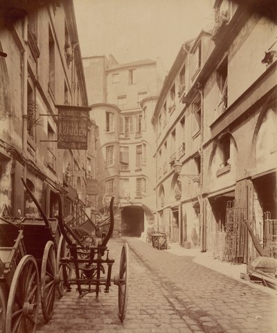 Corte dei Draghi, 1905 (foto) da Eugène Atget