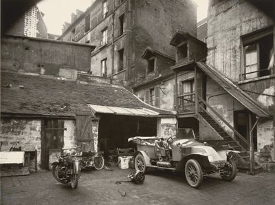 Cortile, rue de Valence da Eugène Atget