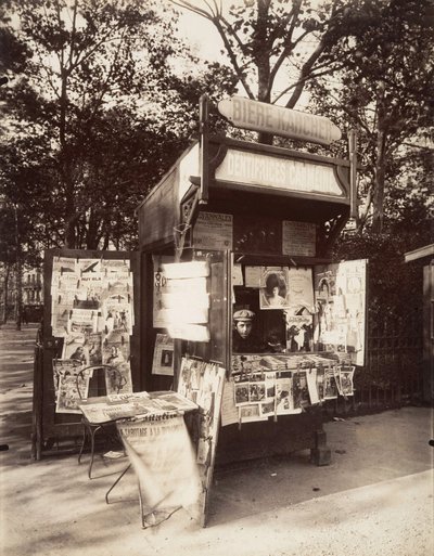 Chiosco a Parigi, c.1910 da Eugène Atget