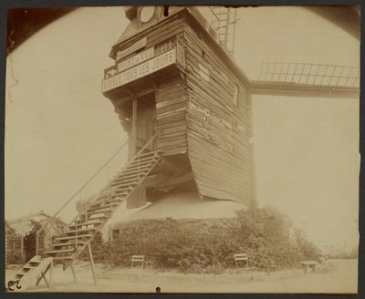 Montmartre, Moulin de la Galette, Rue Lepic da Eugène Atget
